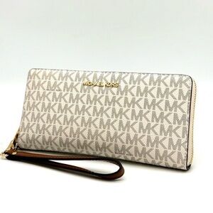 Michael Kors Large Travel Continental Wallet Wristlet Vanilla/Brown